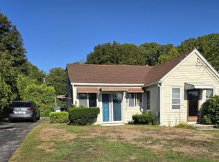 2 Pawcatuck Avenue, Stonington, CT 06379