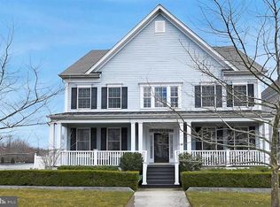 34 Newtown Blvd, Robbinsville, NJ 08691