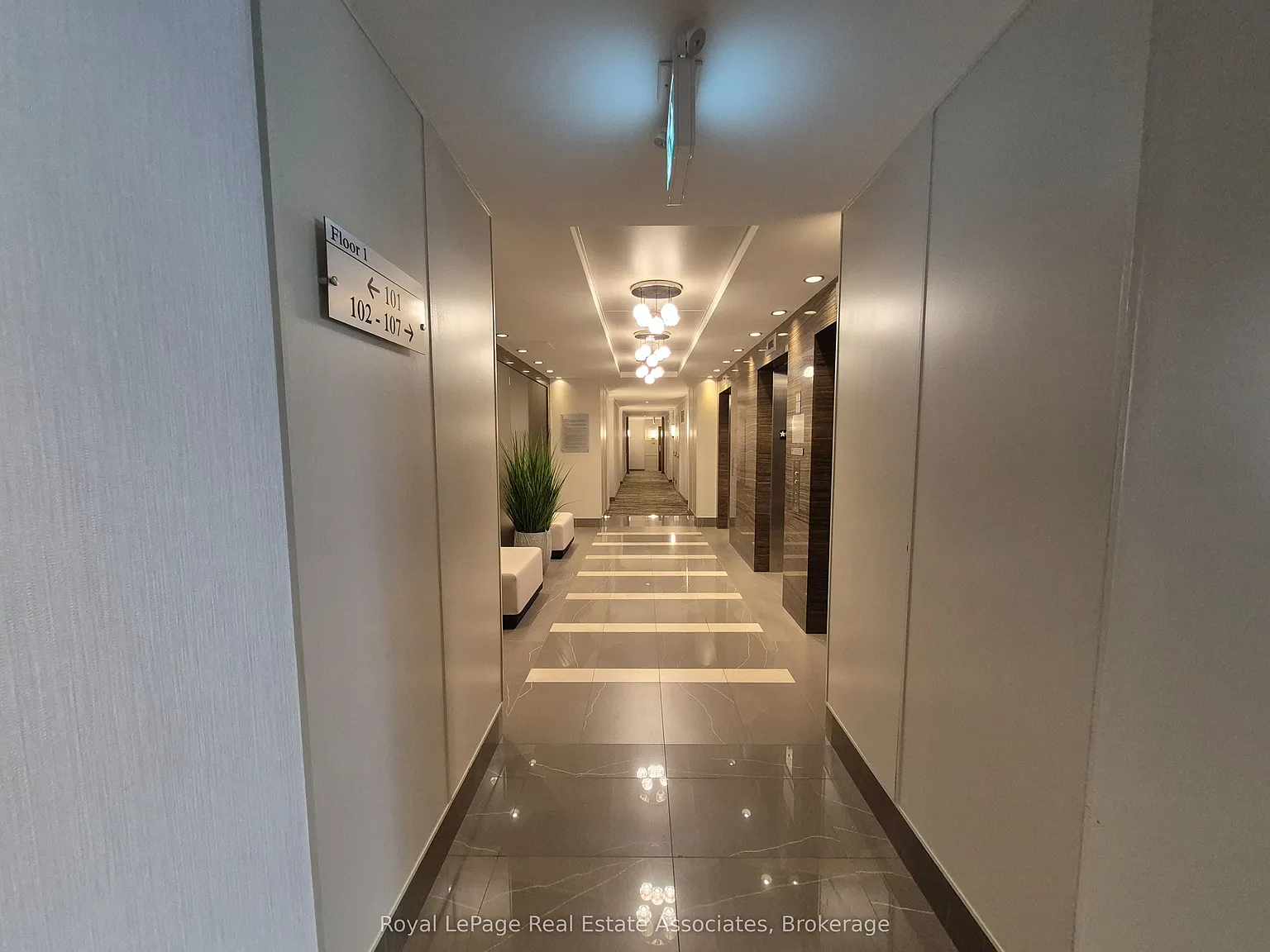 2 bed, $2,900 — Photo 3