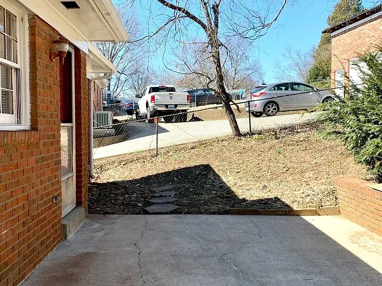 3311 Mid Dale Ln — Photo 21