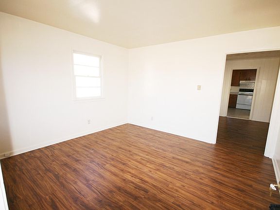2nd image of 241 S 11th Ave