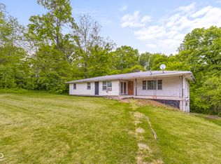 9170 W Old Nashville Rd, Columbus, IN 47201