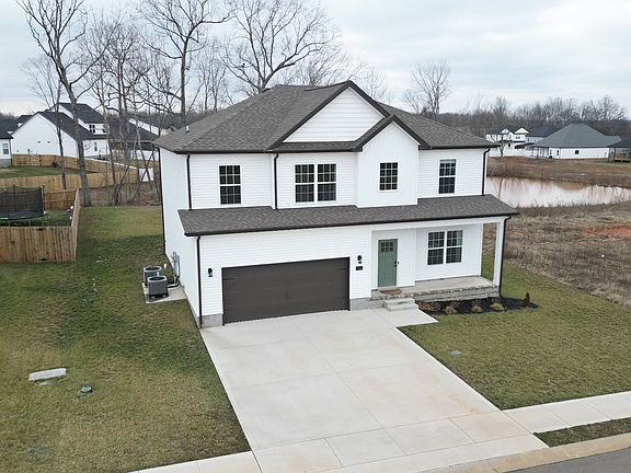 3rd image of 322 Galway Dr