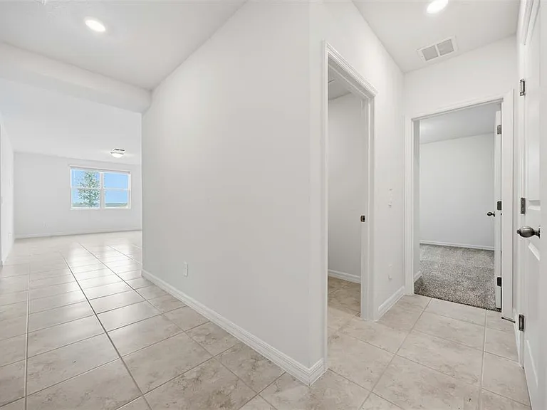 5009 Katrina Dr — Photo 22