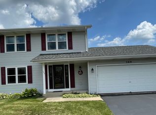 389 Karls Ct, Rockford, IL 61107