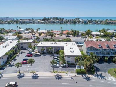 9060 Blind Pass Rd Unit 19, Saint Pete Beach, FL, 33706