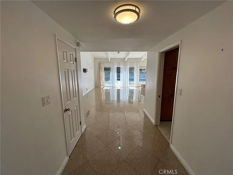 24010 Hatteras St — Photo 4