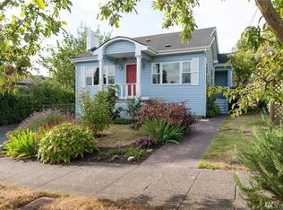 319 N 82nd St, Seattle, WA 98103