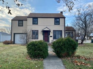 1315 8th Ave, Sterling, IL 61081