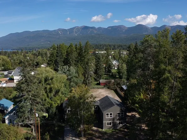 620 W 5th St, Whitefish, MT 59937