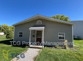 628 3rd Ave APT A, Ottawa, IL 61350