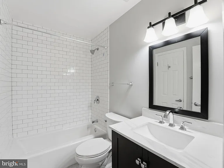 2424 S Walter Reed Dr #2 — Photo 19
