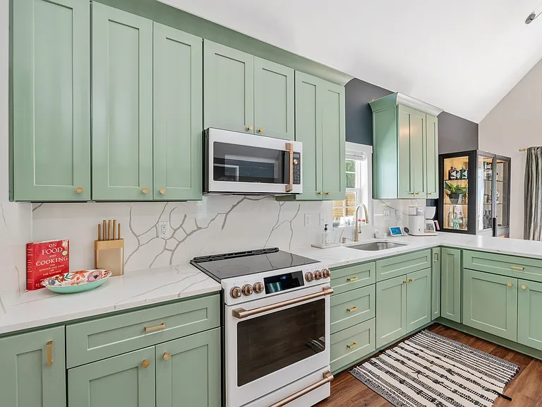 3 Deering St — Photo 20