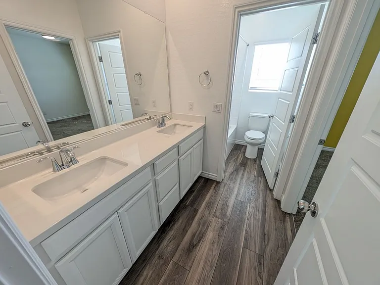2932 Moulin Heights St — Photo 24