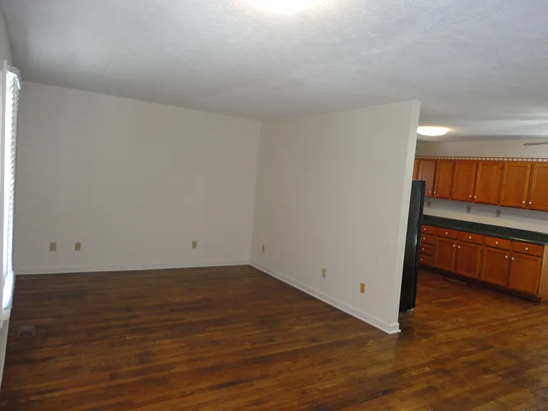 1308 Main St #B — Photo 8