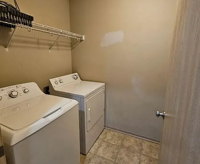 2160 Rambling Vine Rd — Photo 16