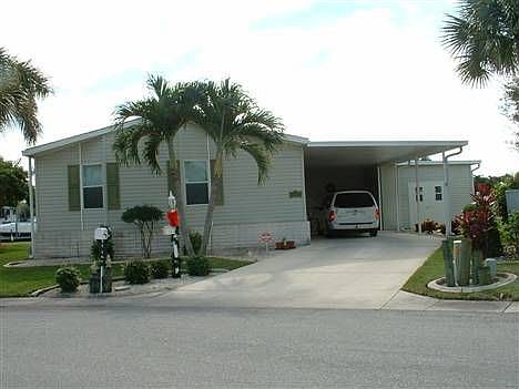 1st image of 17631 Primrose Ct