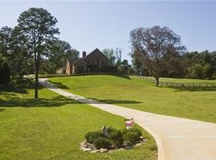 423 Celebration Rd, Knoxville, TN 37934