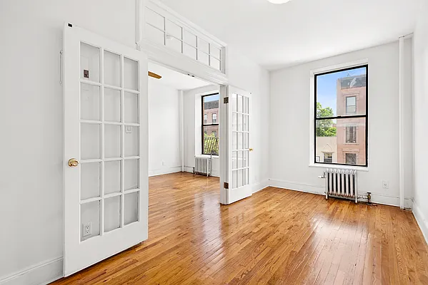 Rented by Ivey North LLC | media 10