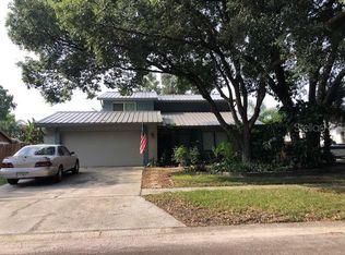 418 Van Reed Manor Dr, Brandon, FL 33511