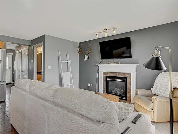 5th image of 10325 W 70th Ave
