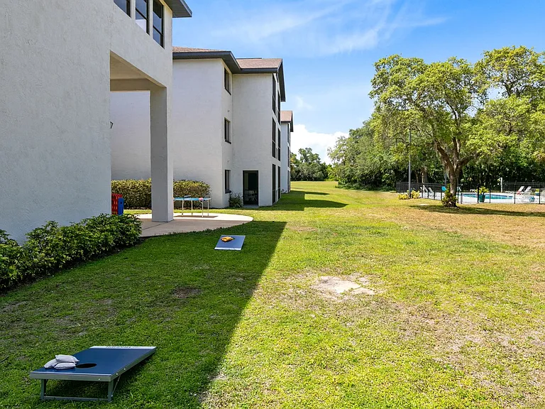 Oasis - 3165 South St. — Photo 33