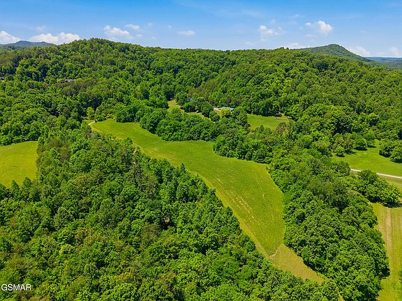4th image of Licklog Hollow Rd