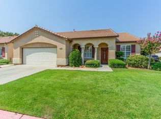 2420 E Marquise Ct, Fresno, CA