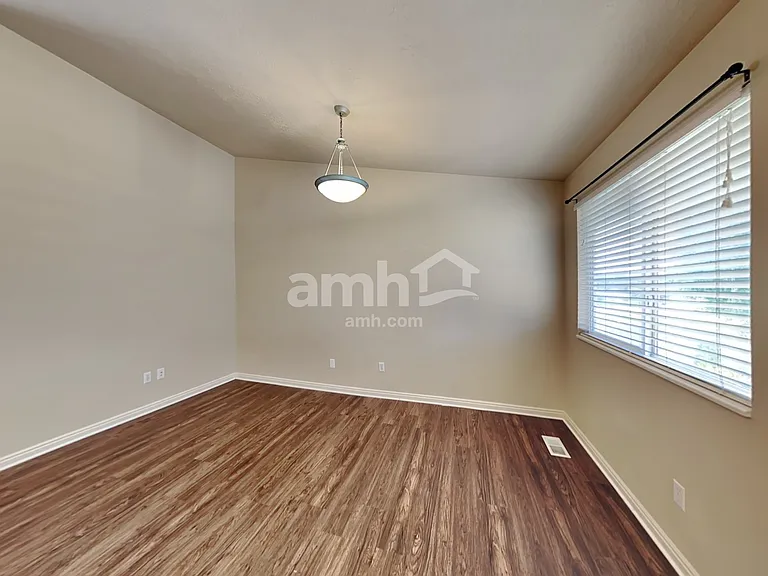182 S 1125 W — Photo 5