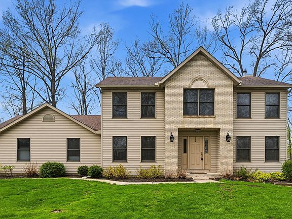 2nd image of 1339 Adare Rd