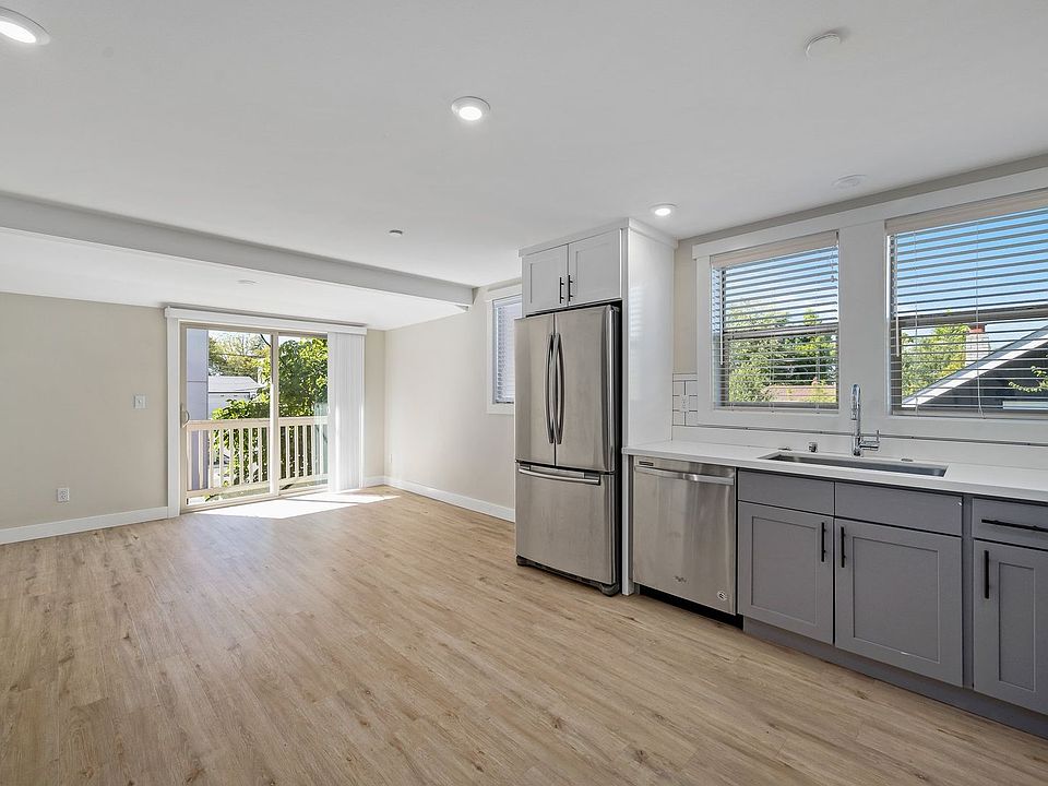 1st image of 2217 42nd Ave SW APT 3