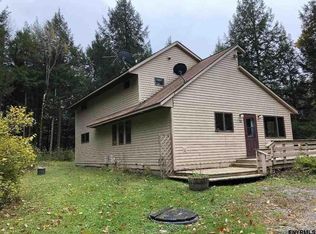 83 George Hunt Rd, Stephentown, NY 12168