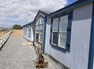 835 3rd St SW, Rio Rancho, NM 87124