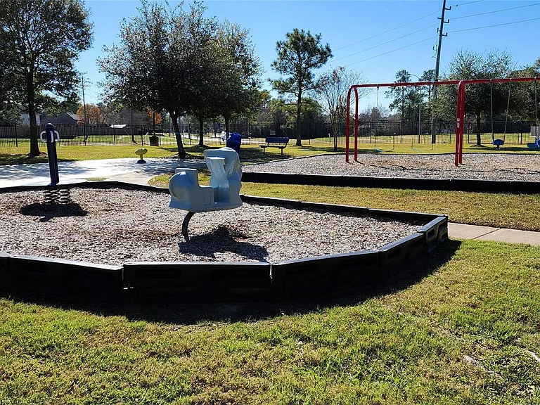 21219 Misty Brook Bend Ln — Photo 22