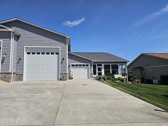 2nd image of 159 Holly Tree Dr
