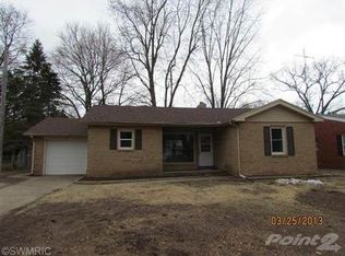 460 Onondaga Rd, Benton Harbor, MI 49022