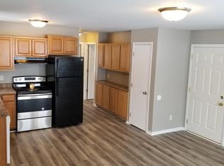 2905 Hickman Rd #0, Des Moines, IA 50310