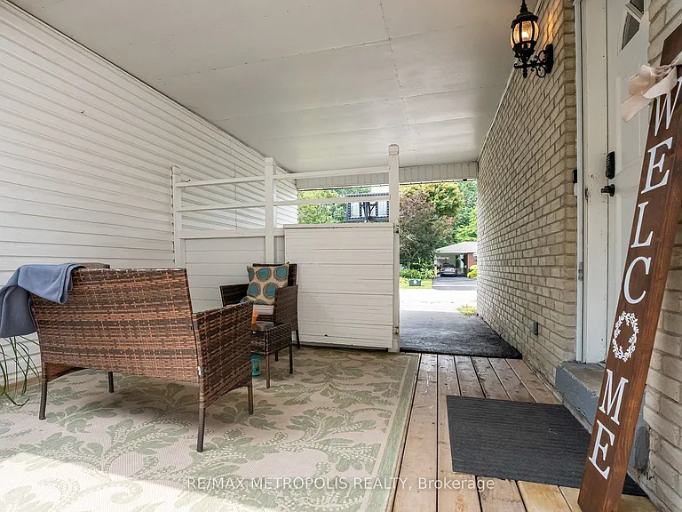 287 Waverly St N #UPPER — Photo 18