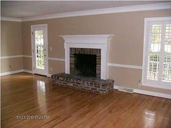 2nd image of 36 Shadowmoss Pkwy