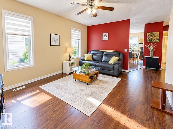 3rd image of 15135 43rd St NW