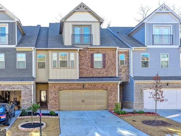 2230 Manor Pointe Dr, Cumming, GA 30041