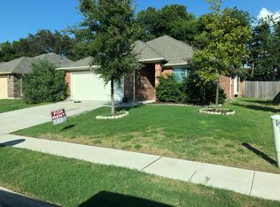 2143 Oakridge Dr, Little Elm, TX 75068
