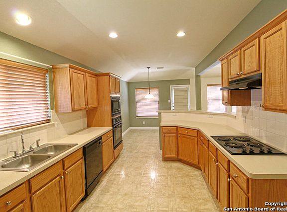 2nd image of 217 Valona Dr