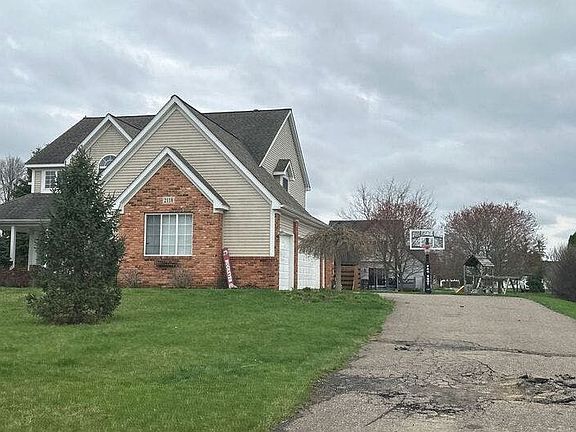 2nd image of 2118 Lodgepole Ct