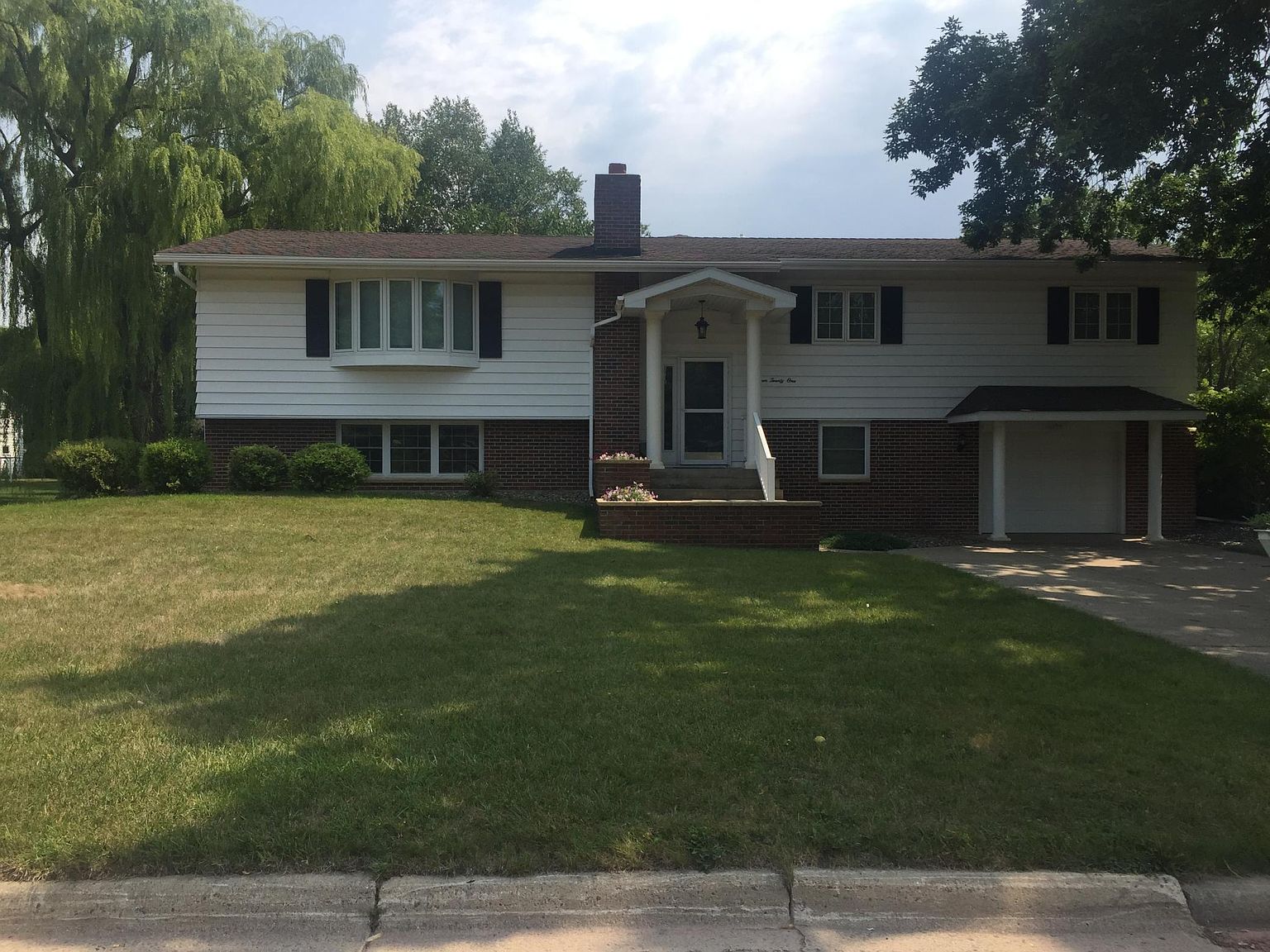 421 S Paffrath Ave, Springfield, MN 56087 Zillow
