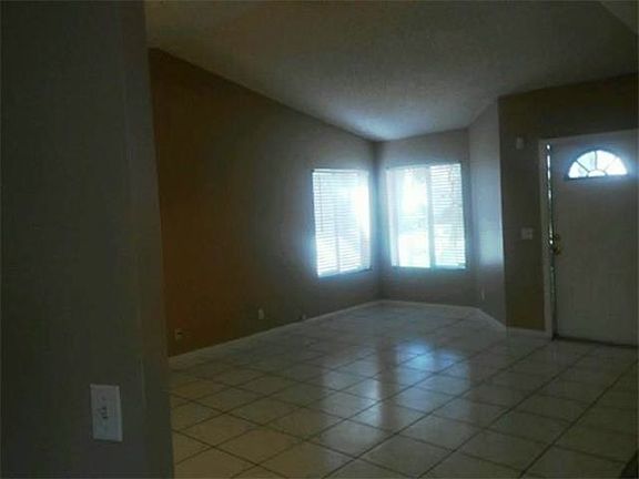 4th image of 5844 Strawberry Lakes Cir
