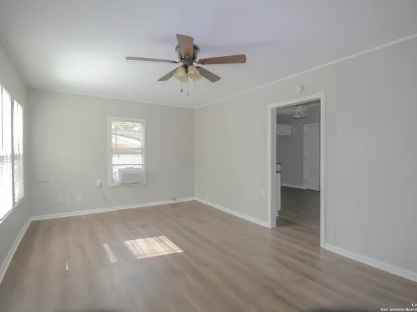 143 PROSPECT, San Antonio, TX 78211