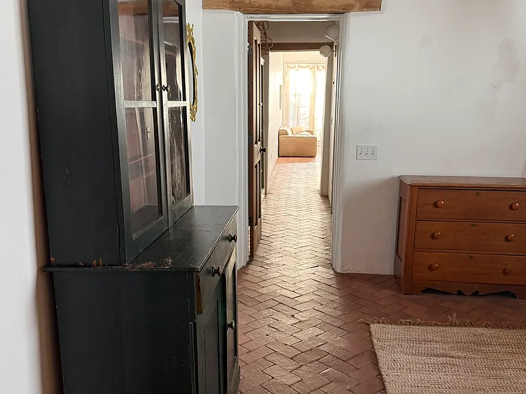 473 S Convent Ave — Photo 7