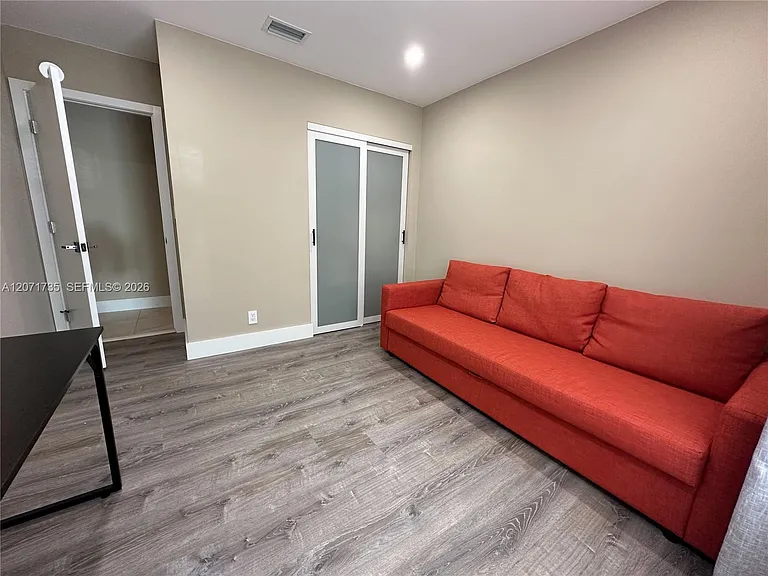 8203 NW 37th St — Photo 12