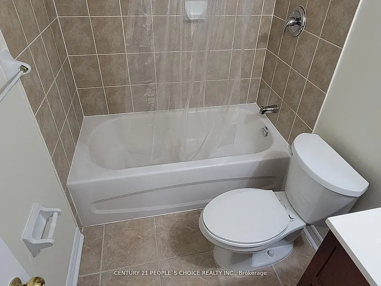 783 Millworks Cres — Photo 26
